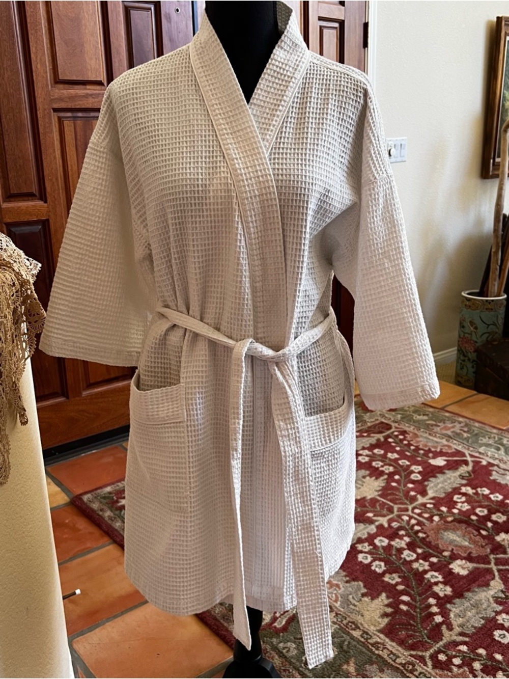 Nordstrom Robe Women’s large White Waffle Weave Cotton Belted Kimono